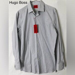 Hugo Boss NEW with tags men’s sharp fit button up.